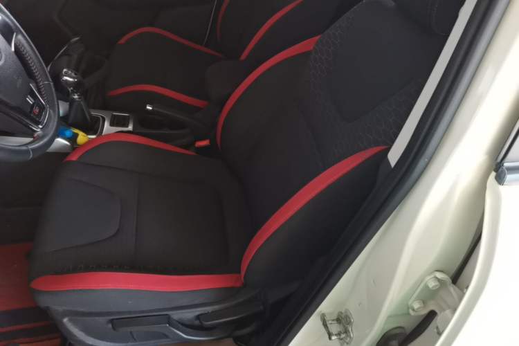 Used BAIC Senova X35 2016 1.5L Manual Elite Edition Left Front Seat