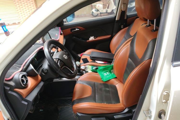 Used BAIC Senova X35 2016 1.5L Automatic Luxury Edition Left Front Seat