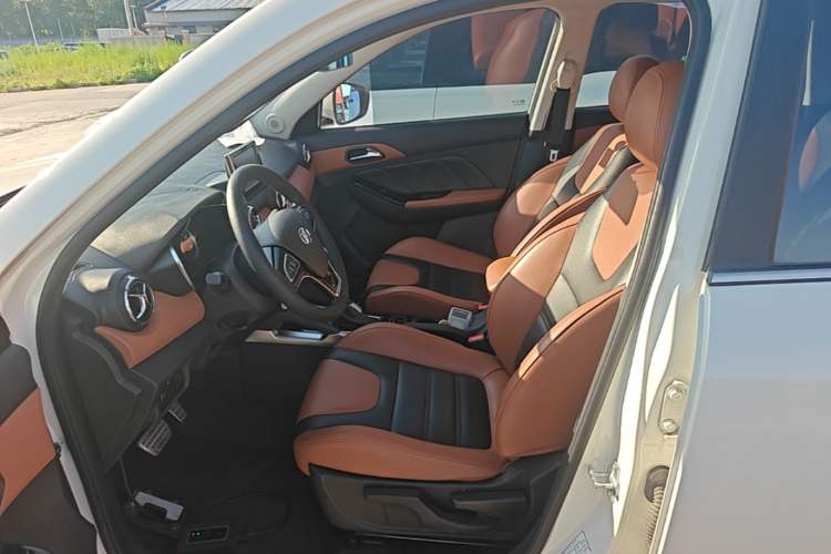 Used BAIC Senova X35 2016 1.5L Automatic Luxury Edition Left Front Seat