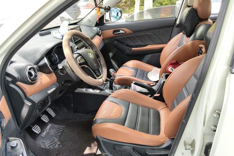 Used BAIC Senova X35 2016 1.5L Manual Luxury Edition Left Front Seat