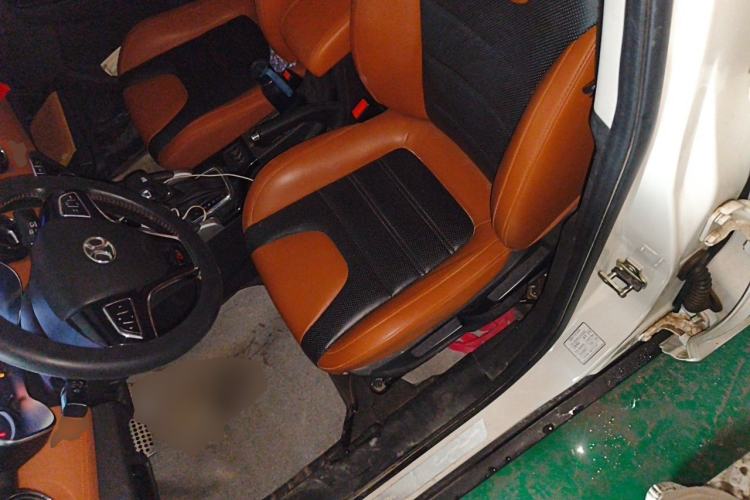 Used BAIC Senova X35 2016 1.5L Automatic Luxury Edition Left Front Seat