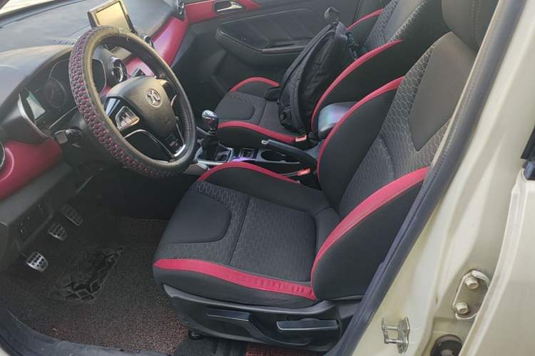 Used BAIC Senova X35 2016 1.5L Manual Elite Edition Left Front Seat