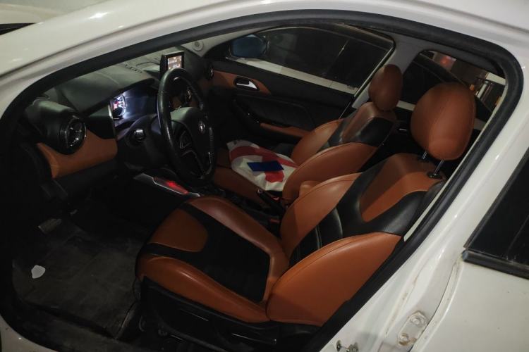 Used BAIC Senova X35 2016 1.5L Automatic Luxury Edition Left Front Seat