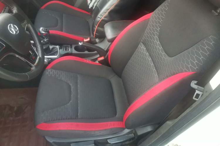 Used BAIC Senova X35 2016 1.5L manual Fashion Edition Left Front Seat