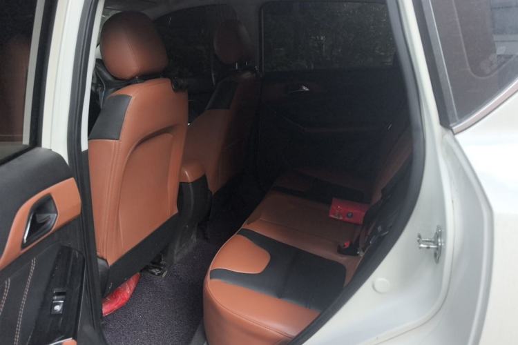 Used BAIC Senova X35 2016 1.5L Manual Luxury Edition Left Rear Seat