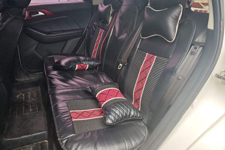 Used BAIC Senova X35 2016 1.5L Manual Elite Edition Left Rear Seat