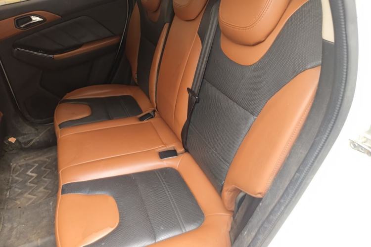 Used BAIC Senova X35 2016 1.5L Manual Luxury Edition Left Rear Seat