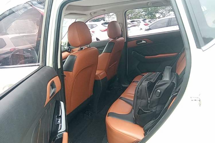 Used BAIC Senova X35 2016 1.5L Automatic Luxury Edition Left Rear Seat