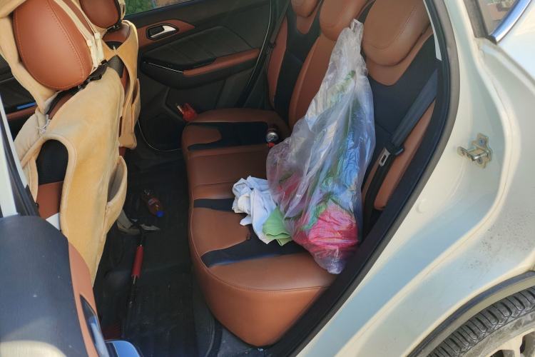 Used BAIC Senova X35 2016 1.5L Automatic Luxury Edition Left Rear Seat