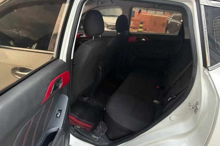 Used BAIC Senova X35 2016 1.5L Manual Elite Edition Left Rear Seat