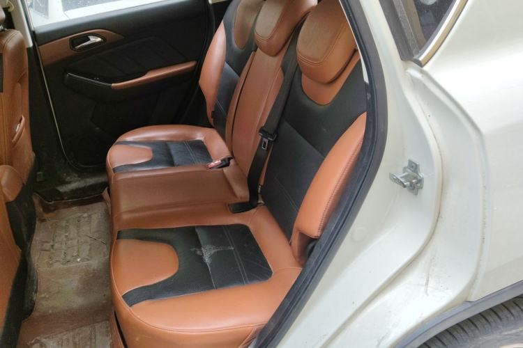 Used BAIC Senova X35 2016 1.5L Manual Luxury Edition Left Rear Seat
