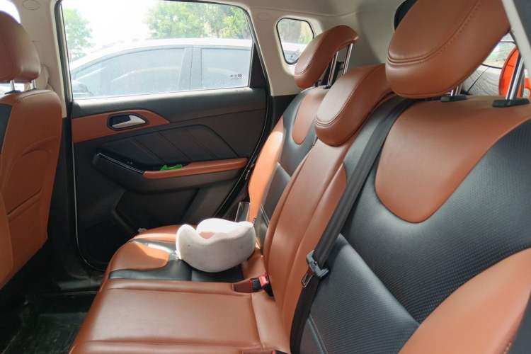 Used BAIC Senova X35 2016 1.5L Automatic Luxury Edition Left Rear Seat