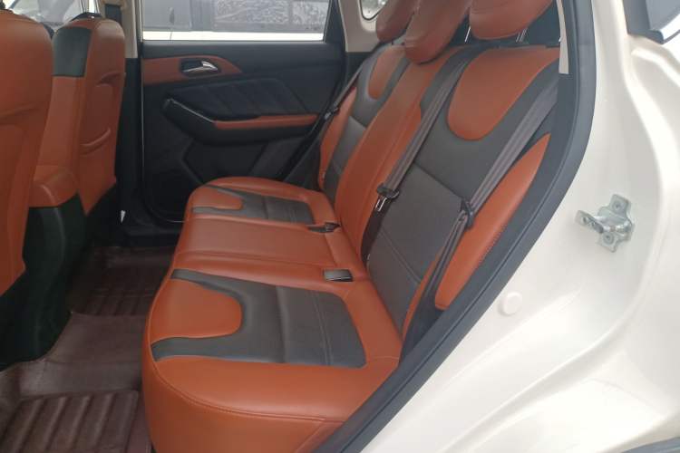 Used BAIC Senova X35 2016 1.5L Manual Luxury Edition Left Rear Seat