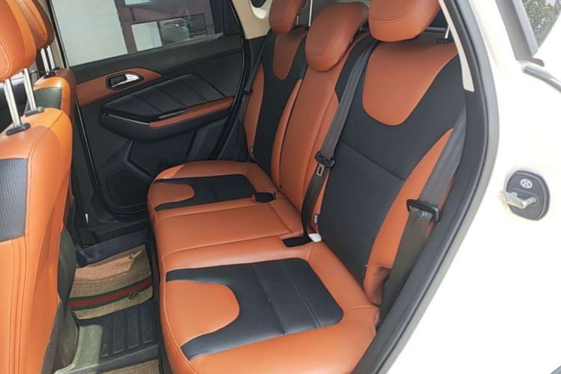 Used BAIC Senova X35 2016 1.5L Manual Luxury Edition Left Rear Seat
