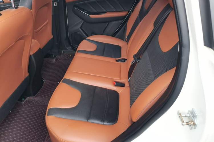 Used BAIC Senova X35 2016 1.5L Automatic Luxury Edition Left Rear Seat