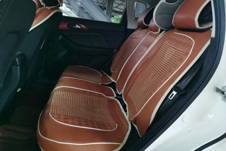 Used BAIC Senova X35 2016 1.5L Manual Elite Edition Left Rear Seat
