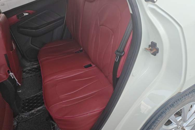 Used BAIC Senova X35 2016 1.5L Manual Elite Edition Left Rear Seat