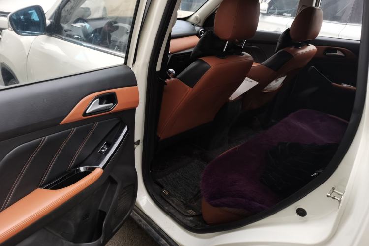 Used BAIC Senova X35 2016 1.5L Manual Luxury Edition Left Rear Seat