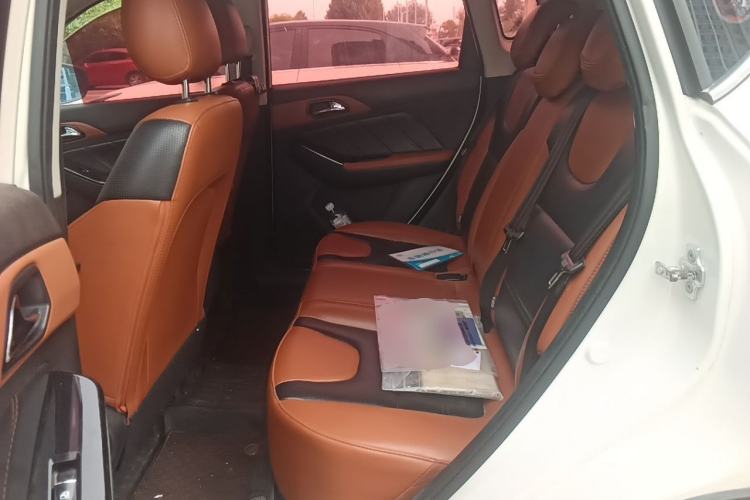 Used BAIC Senova X35 2016 1.5L Automatic Luxury Edition Left Rear Seat