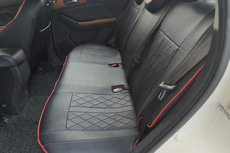 Used BAIC Senova X35 2016 1.5L Manual Luxury Edition Left Rear Seat