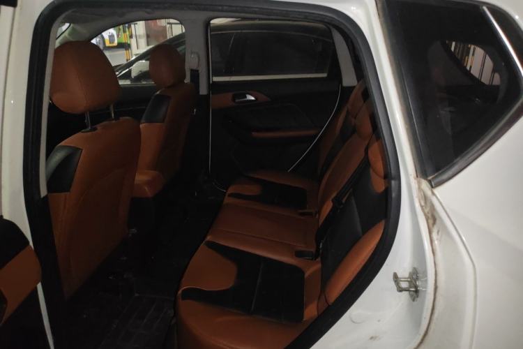 Used BAIC Senova X35 2016 1.5L Automatic Luxury Edition Left Rear Seat