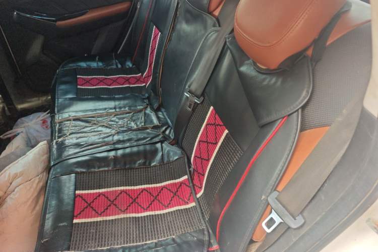Used BAIC Senova X35 2016 1.5L Manual Luxury Edition Left Rear Seat