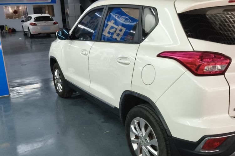 Used BAIC Senova X35 2016 1.5L Manual Elite Edition Left Side