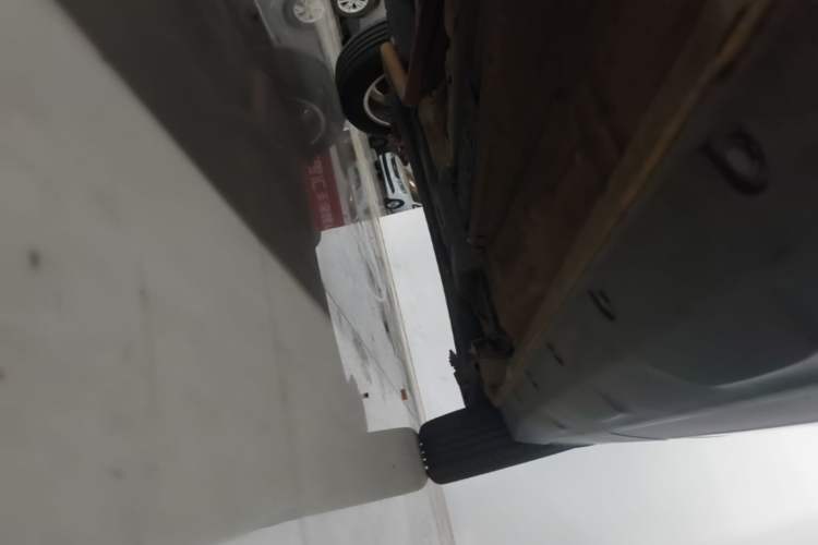 Used BAIC Senova X35 2016 1.5L Manual Elite Edition Left Side Sill