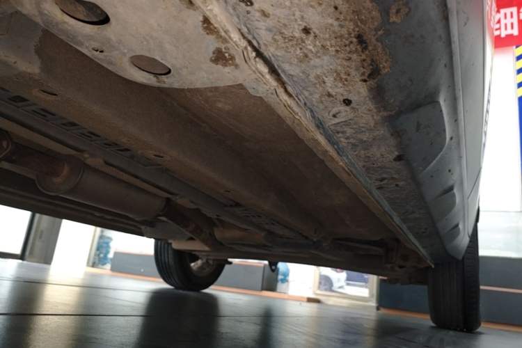 Used BAIC Senova X35 2016 1.5L Manual Elite Edition Left Side Sill