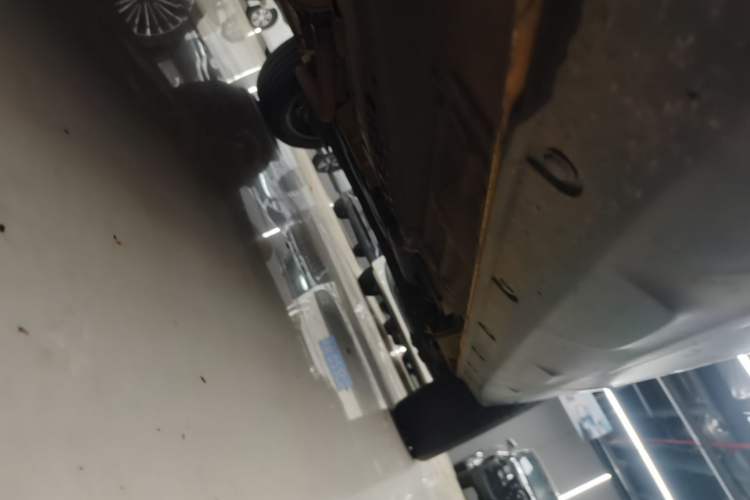 Used BAIC Senova X35 2016 1.5L Automatic Luxury Edition Left Side Sill