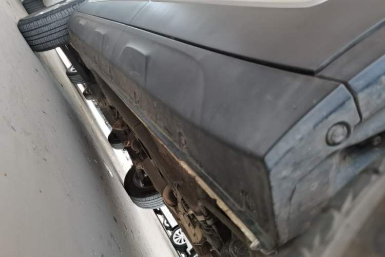 Used BAIC Senova X35 2016 1.5L Manual Elite Edition Left Side Sill