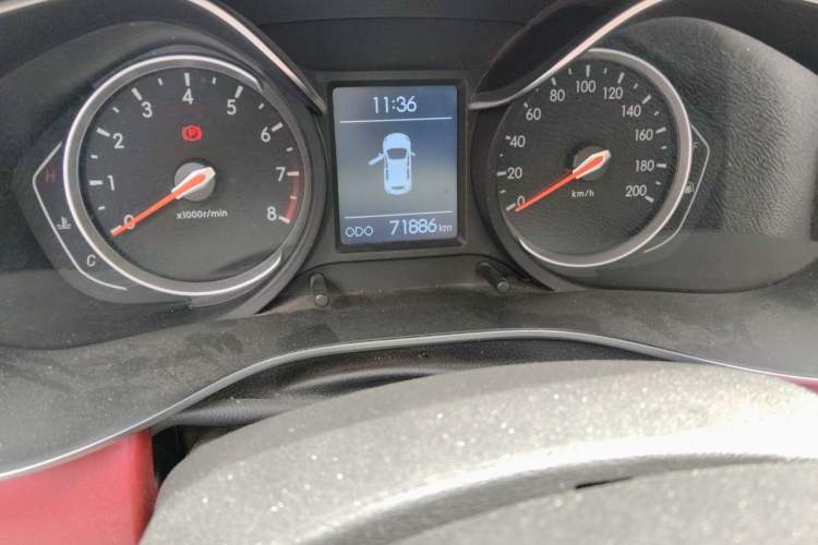 Used BAIC Senova X35 2016 1.5L manual Fashion Edition Odometer Close Up
