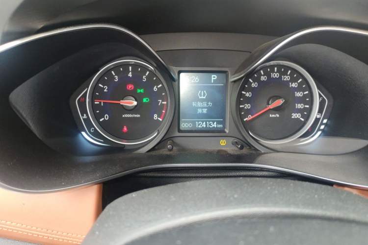 Used BAIC Senova X35 2016 1.5L Automatic Luxury Edition Odometer Close Up