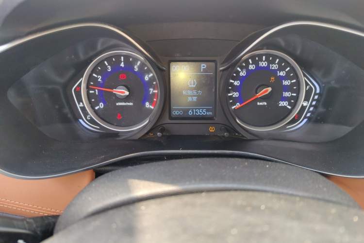 Used BAIC Senova X35 2016 1.5L Automatic Luxury Edition Odometer Close Up