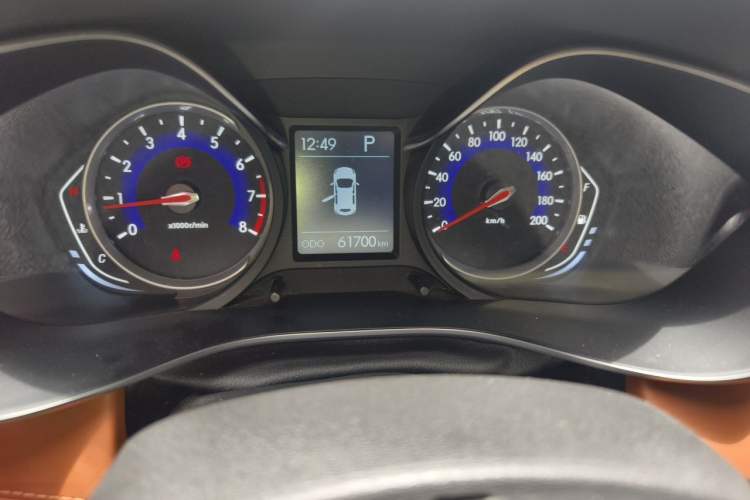 Used BAIC Senova X35 2016 1.5L Automatic Prestige Edition Odometer Close Up