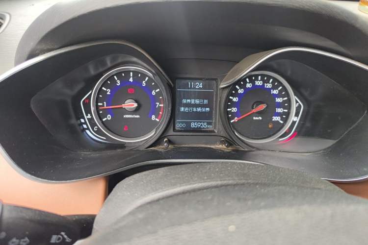 Used BAIC Senova X35 2016 1.5L Manual Luxury Edition Odometer Close Up