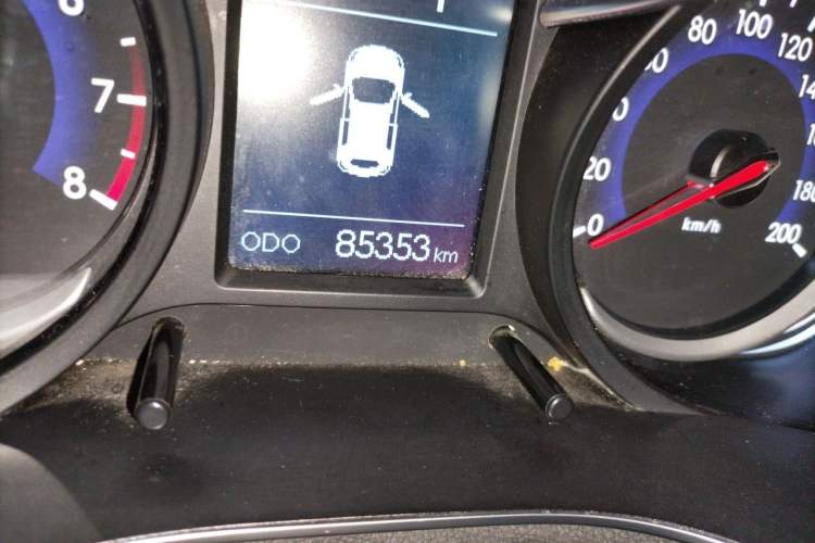 Used BAIC Senova X35 2016 1.5L Automatic Luxury Edition Odometer Close Up