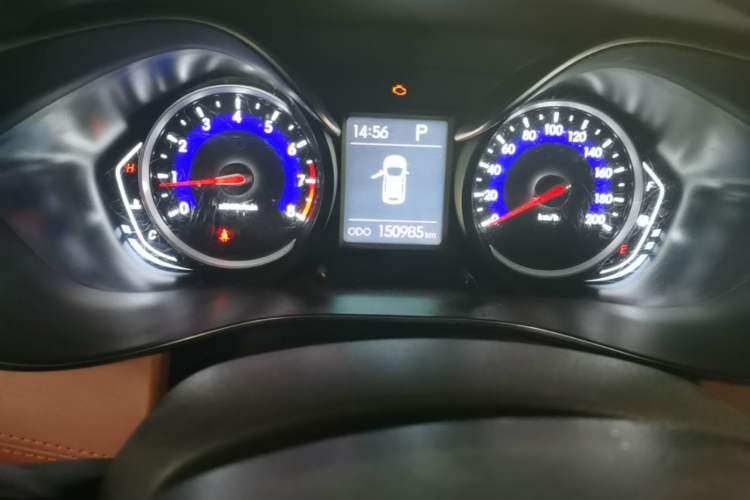 Used BAIC Senova X35 2016 1.5L Automatic Luxury Edition Odometer Close Up