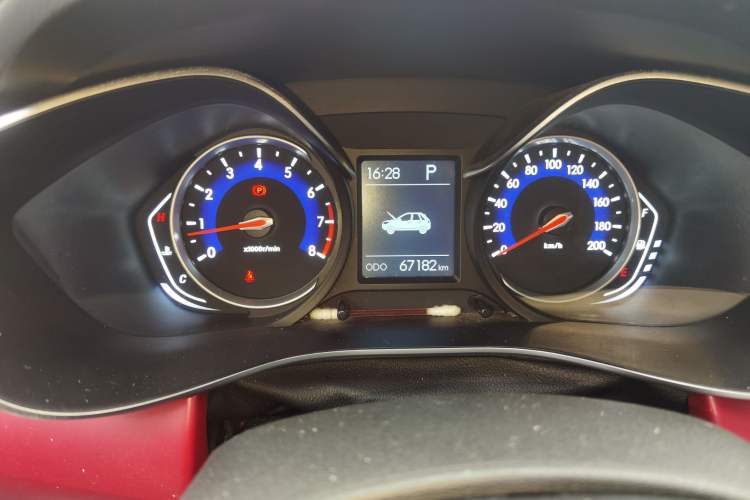 Used BAIC Senova X35 2016 1.5L Automatic Elite Edition Odometer Close Up