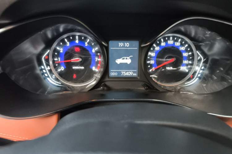 Used BAIC Senova X35 2016 1.5L Manual Luxury Edition Odometer Close Up
