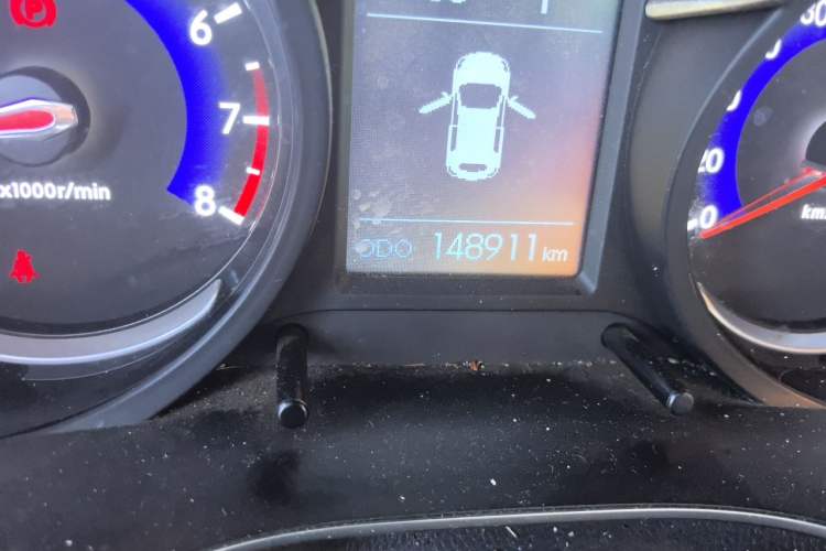 Used BAIC Senova X35 2016 1.5L Automatic Luxury Edition Odometer Close Up