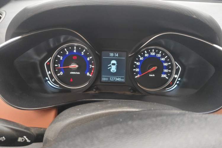 Used BAIC Senova X35 2016 1.5L Manual Luxury Edition Odometer Close Up