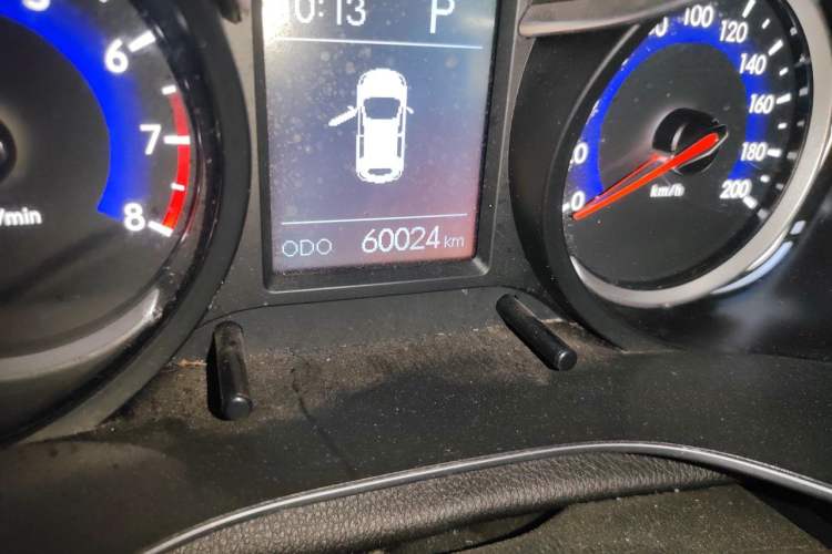 Used BAIC Senova X35 2016 1.5L Automatic Luxury Edition Odometer Close Up