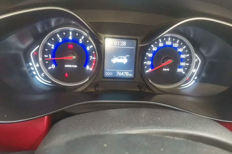 Used BAIC Senova X35 2016 1.5L manual Fashion Edition Odometer Close Up