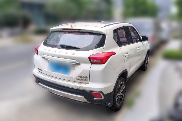 Used BAIC Senova X35 2016 1.5L Manual Luxury Edition Rear Right 45 Deg