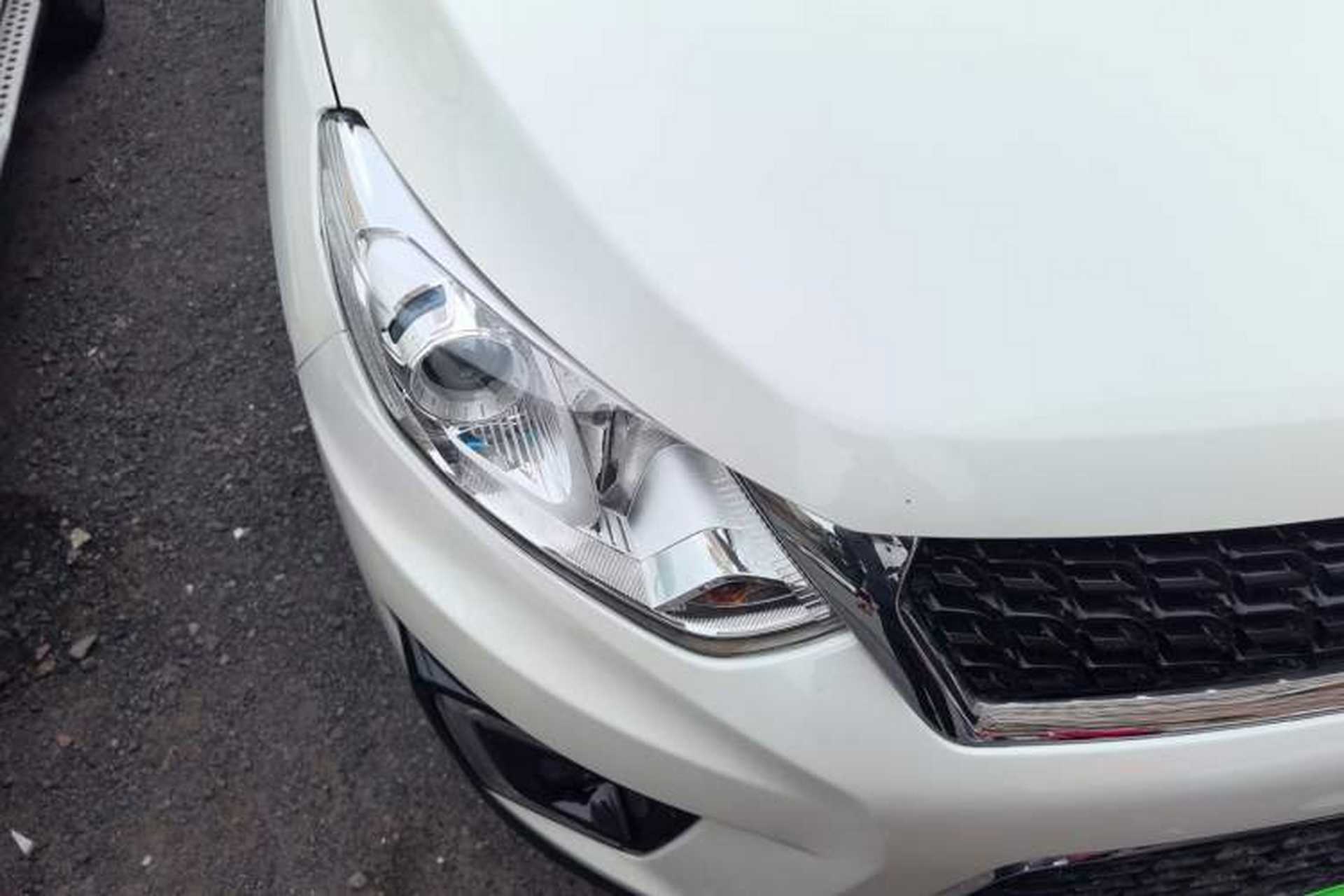 Used BAIC Senova X35 2016 1.5L Manual Elite Edition Right Front Headlight