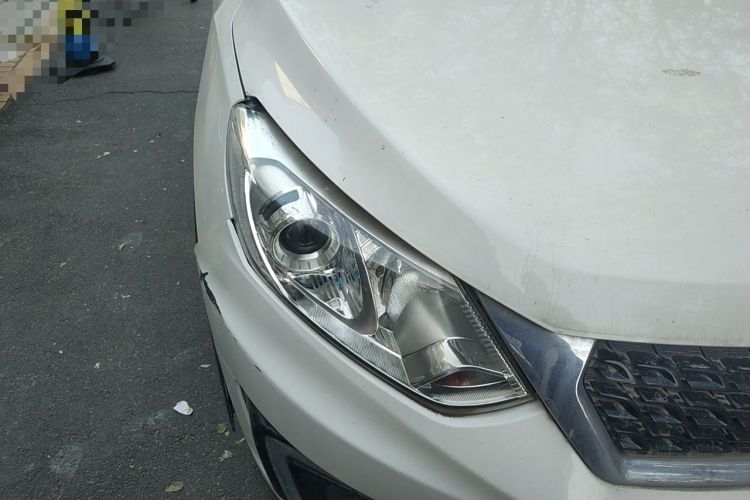 Used BAIC Senova X35 2016 1.5L Manual Elite Edition Right Front Headlight