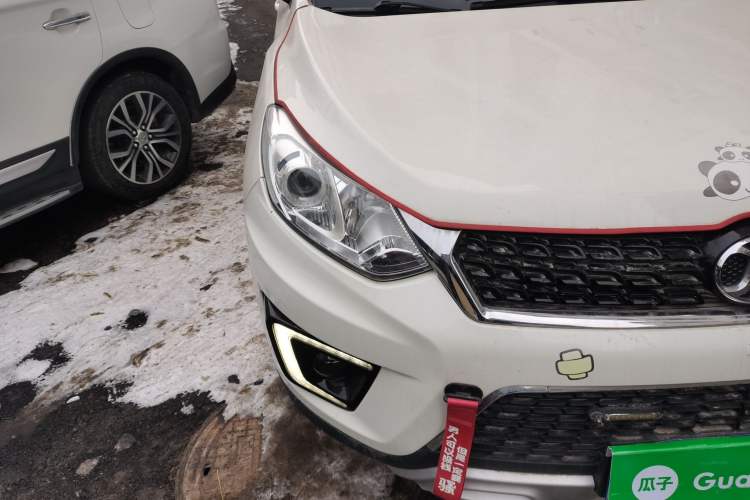 Used BAIC Senova X35 2016 1.5L Manual Luxury Edition Right Front Headlight