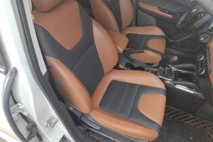 Used BAIC Senova X35 2016 1.5L Manual Luxury Edition Right Front Seat