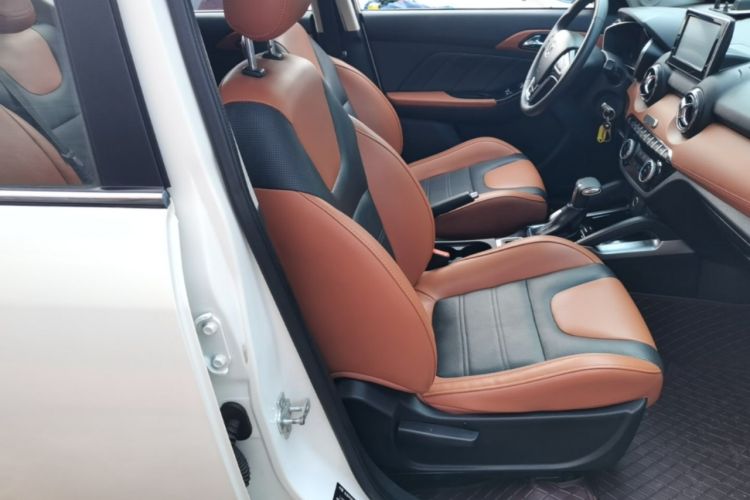 Used BAIC Senova X35 2016 1.5L Automatic Luxury Edition Right Front Seat